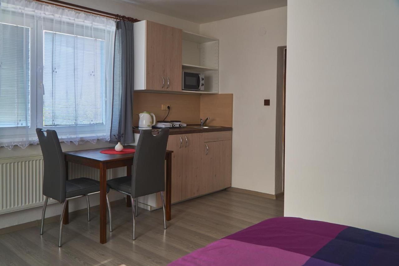 Apartmany Marjanka Jenisovice  Dış mekan fotoğraf
