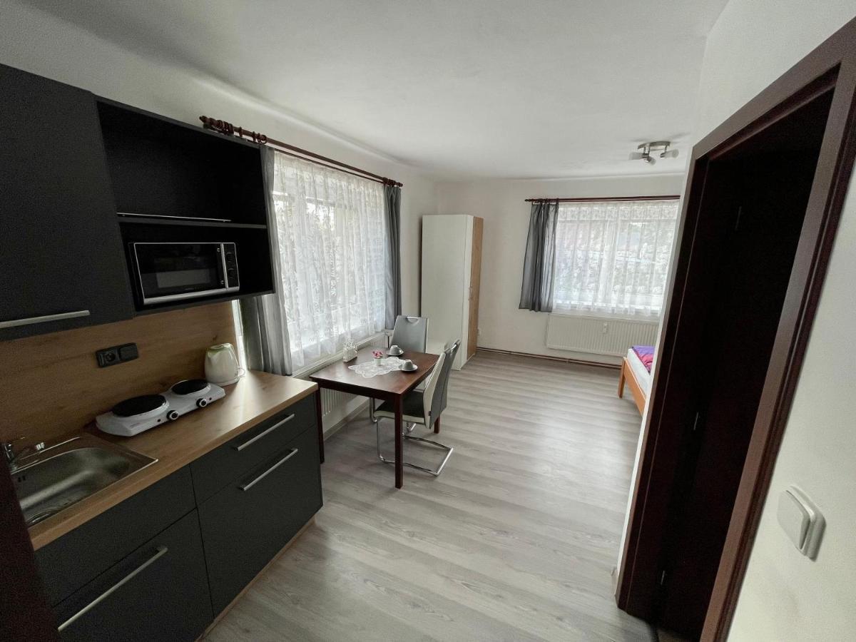 Apartmany Marjanka Jenisovice  Dış mekan fotoğraf