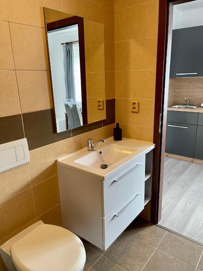 Apartmany Marjanka Jenisovice  Dış mekan fotoğraf